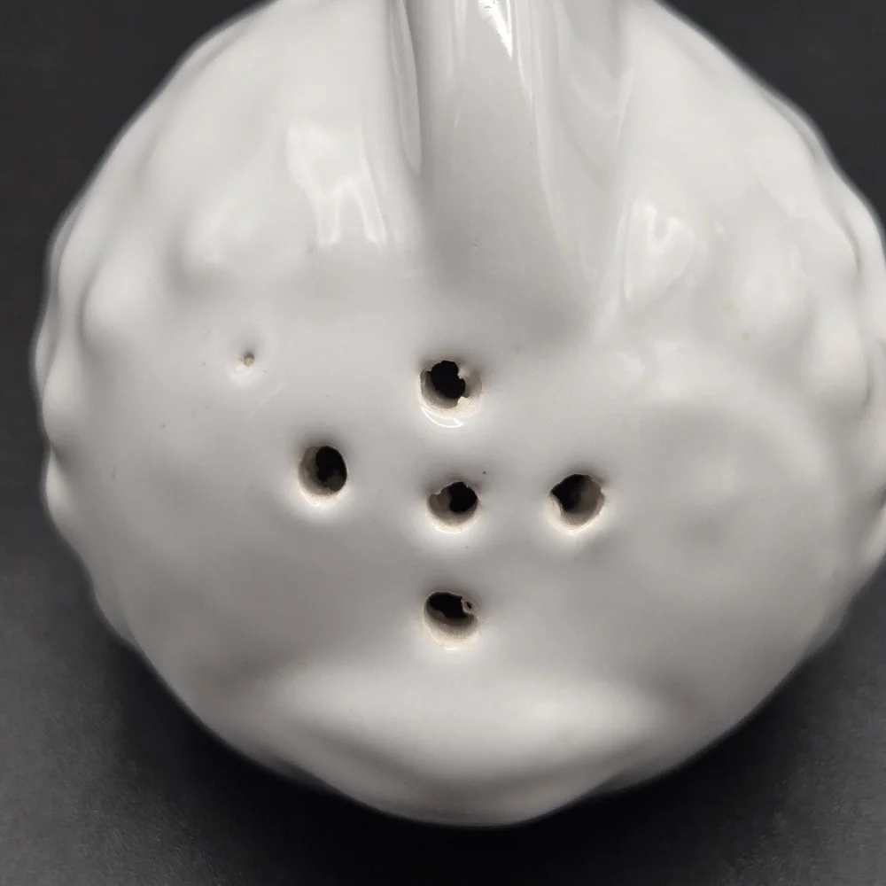 Pier 1 Imports White Puffer Koi Fish Salt & Pepper Shaker Set Italy